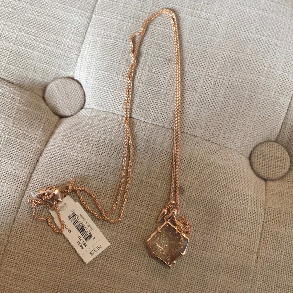 Kendra Scott Necklace